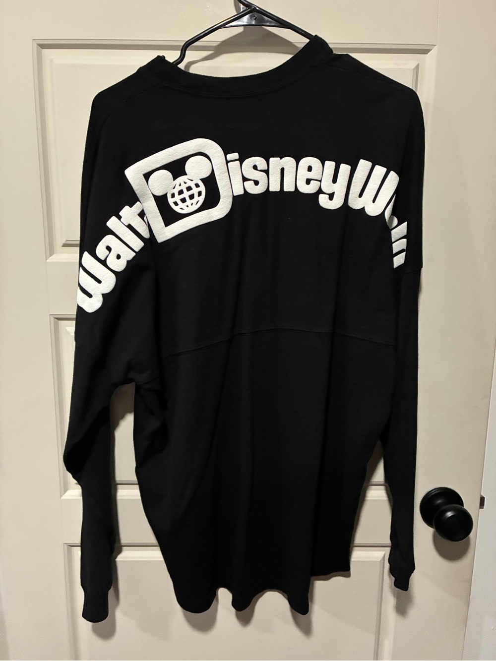 Walt Disney World Adult Small Spirit Jersey Black Long-Sleeve Shirt
